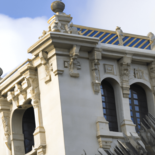 החלק החיצוני של מוזיאון הטבע של סן דייגו, המציג את הארכיטקטורה המרשימה שלו